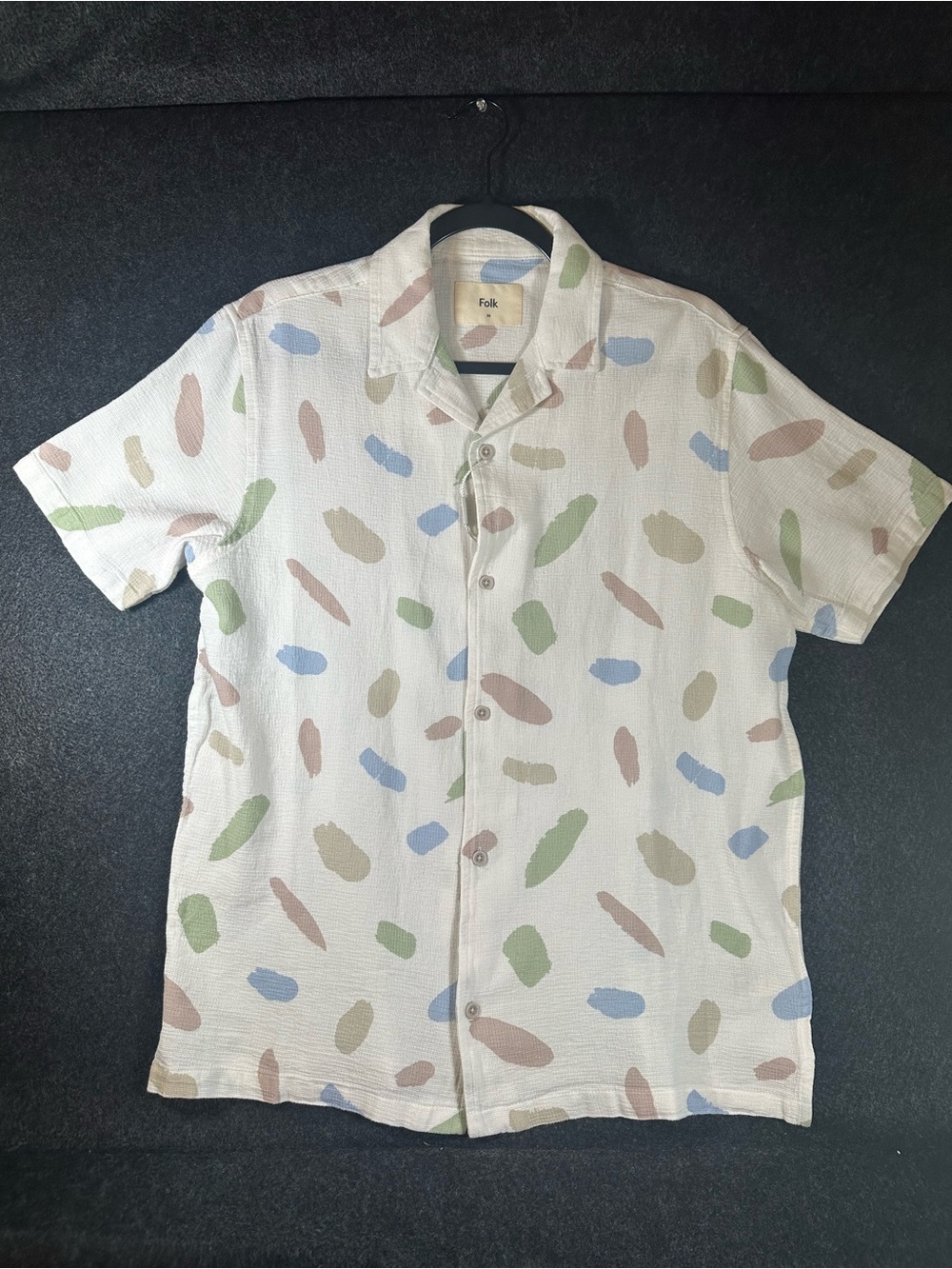 Folk Contour SS Shirt Mens Medium Ecru Abstract Brushstroke Camp Collar